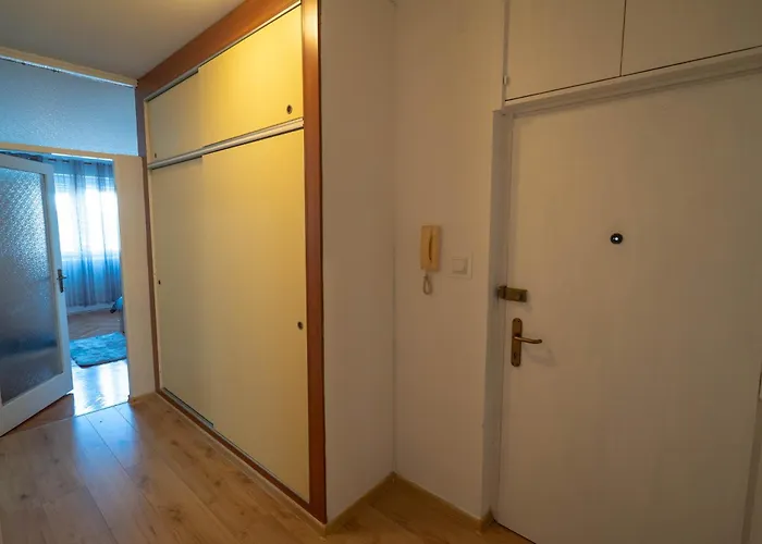 Tonka Апартаменти Задар